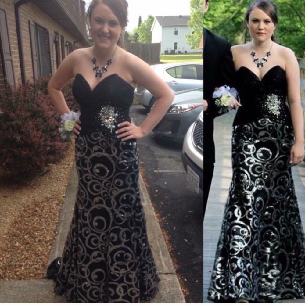 Tony Bowls Prom Dress